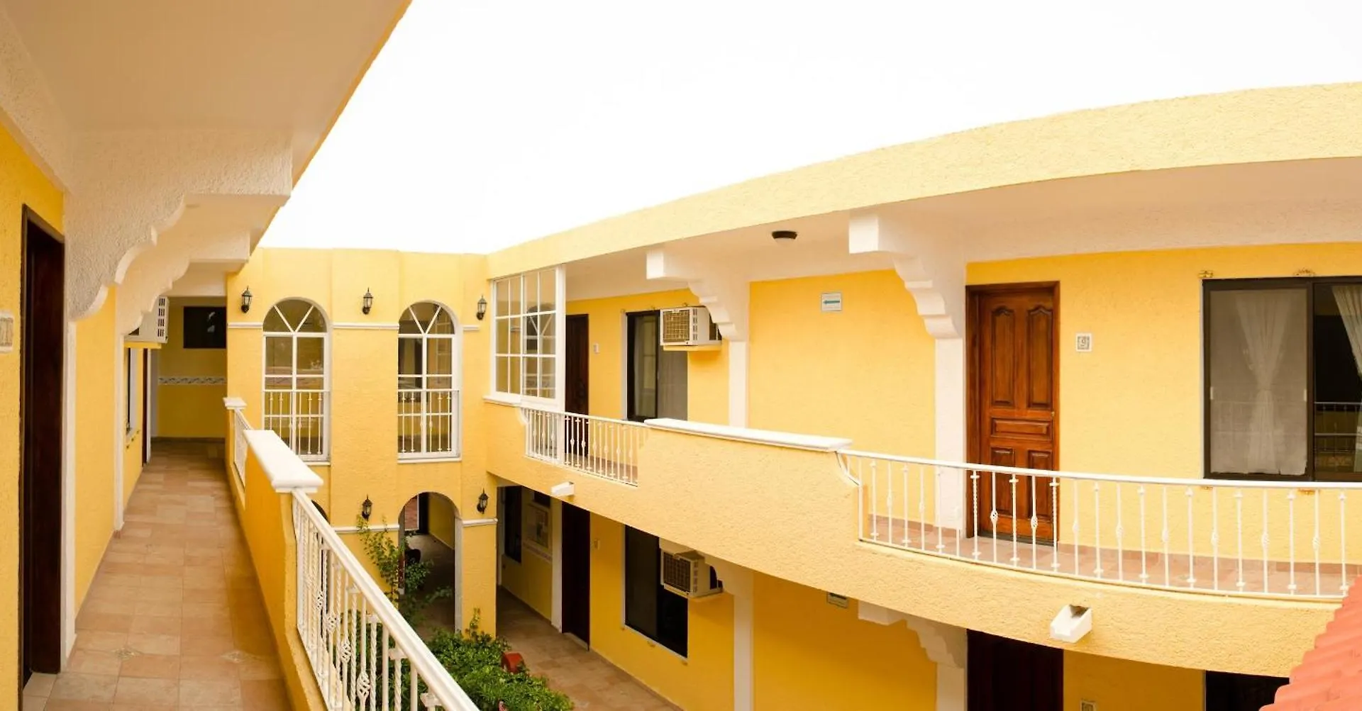 Hotel Real Del Mayab Playa del Carmen